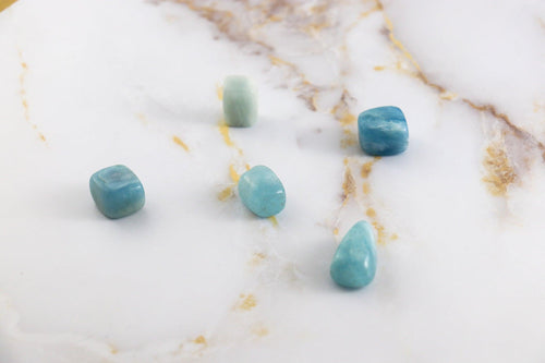 Aquamarine rolled stone - Cliks and shopCliks and shopCliks and shopAquamarine rolled stoneSolstice et Mineraux